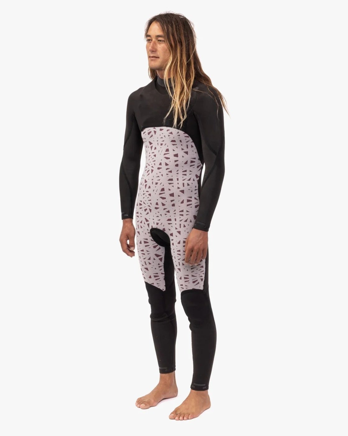 7 Seas 3-2 Full Chest Zip Wetsuit in Stealth | Chances Surf NZ