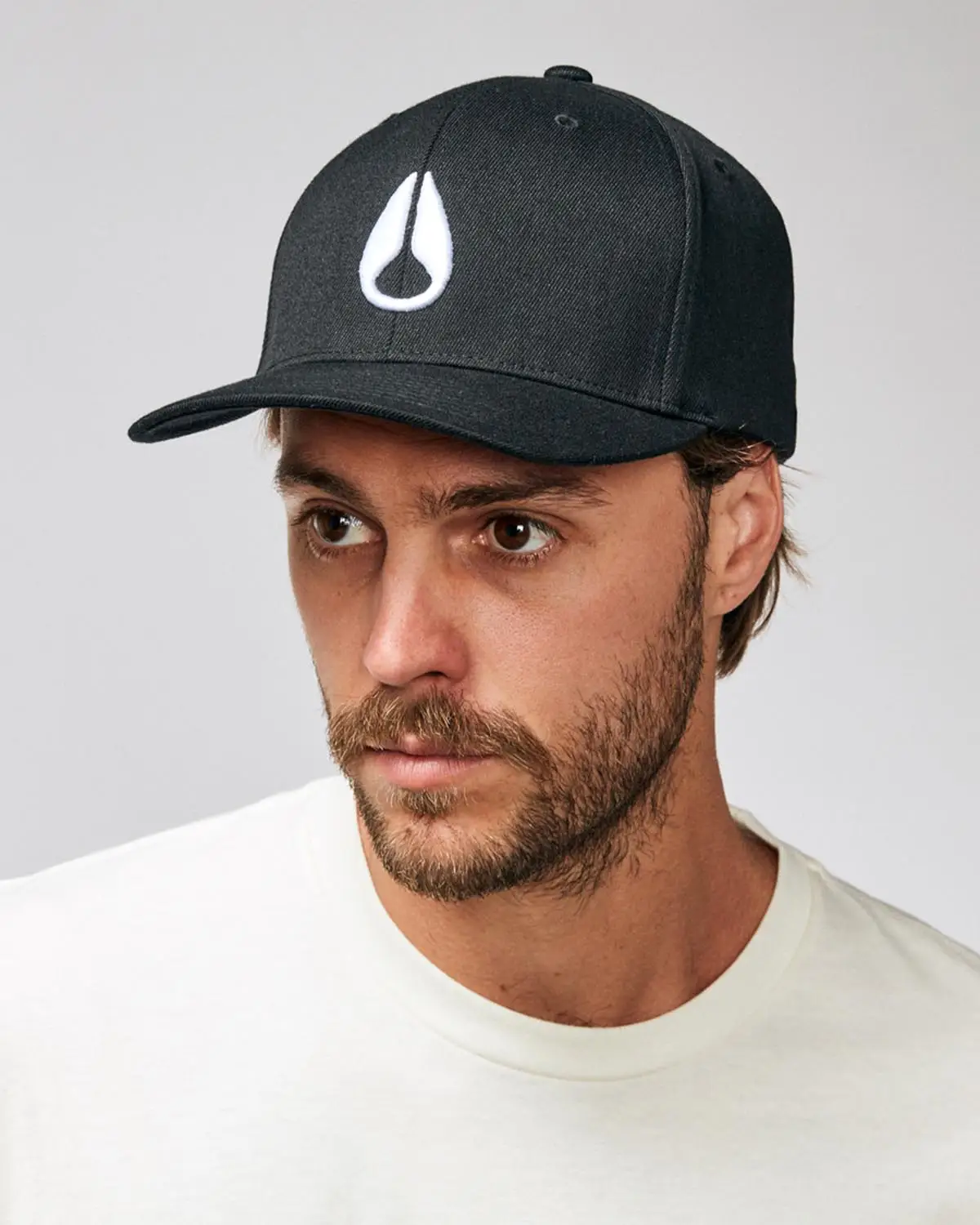 Nixon snapback deals