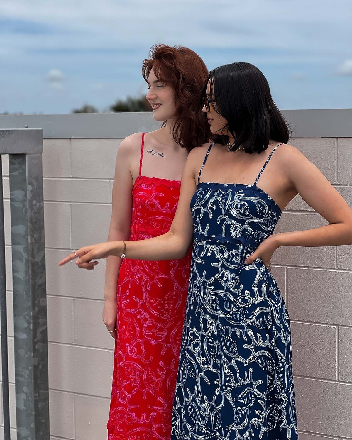 The Cafe Dress - Sandy Waves
